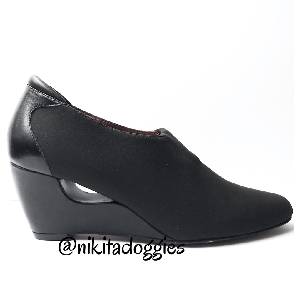 Donald J. Pliner Black Ankle Booties